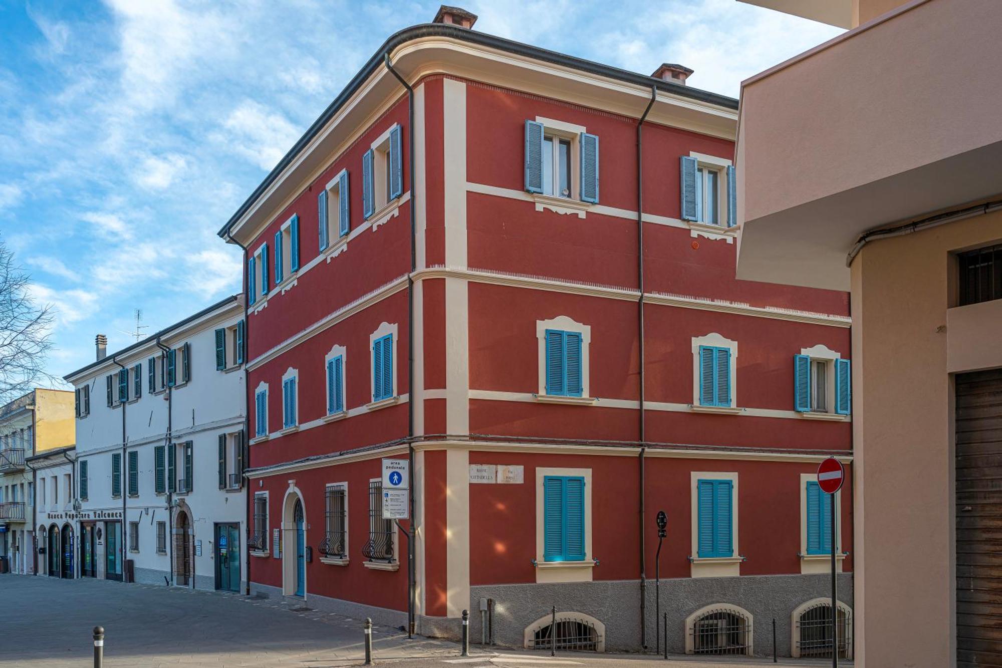 Lamalatestina Suite - Apartment In Front Of The Castle ريميني المظهر الخارجي الصورة